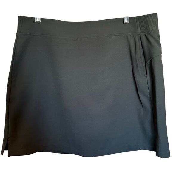 32 Degrees Cool skort size large NEW dark green - Picture 1 of 7